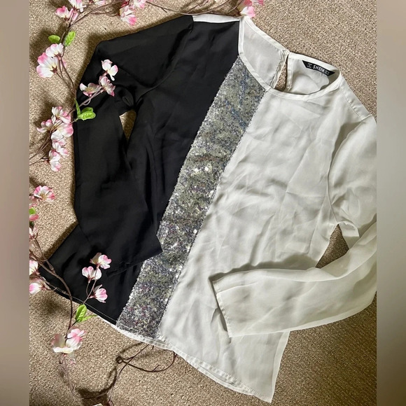 SHEIN Tops - SHEIN Colorblock Sequin Blouse - XS